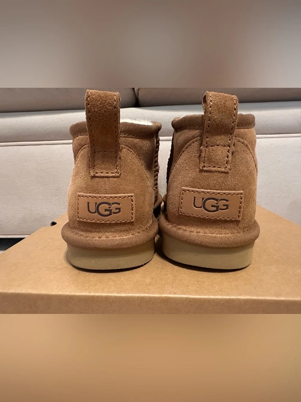 New UGG Classic Ultra Mini Boots Chestnut Size 7 in box - Picture 9 of 12